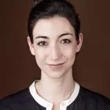 Caroline Emmer De Albuquerque Green